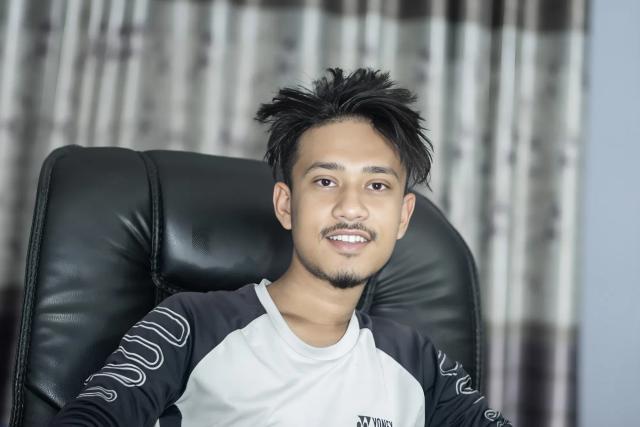 āύāĻŋāϰāĻŦā§āϰ 99 āĻĄāĻŋāĻā§āϰ⧠āĻā§āĻŦāϰ, āϏāĻžāύā§āϤāĻžāĻšāĻžāϰ⧠āĻļā§āĻā§āϰ āĻāĻžā§āĻž